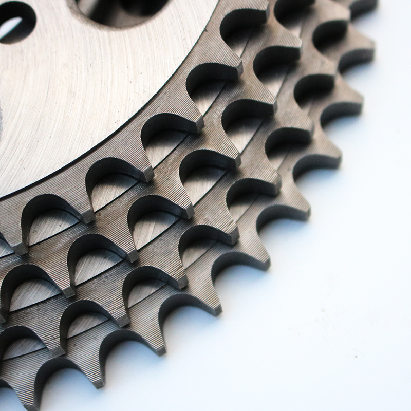 适用铃木钻豹HJ125K-A-2A摩托车链条链盘大小牙盘齿轮配件