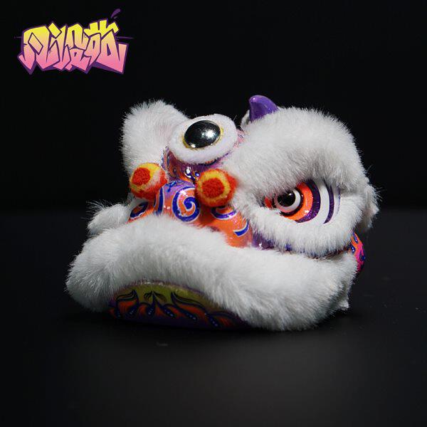 醒狮车载摆件一路平安汽车内饰用品中控台精品送男女可爱节日礼物