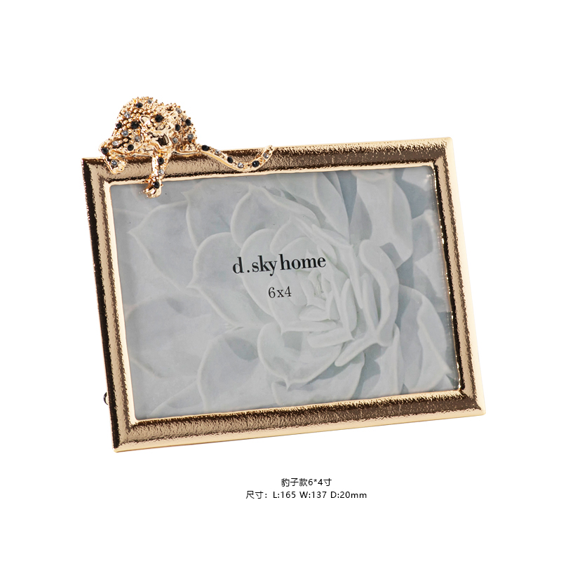 欧式轻奢花开富贵及动物装饰金属相框 创意样板间相架.相片框摆台
