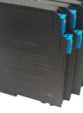 诺科 电流信号隔离器 一入二出变送器 4-20mA转0-10V一进一出现货