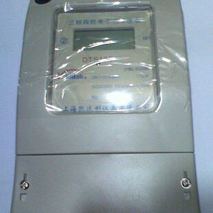 4三相四线有功电度表LCD 上海华立电表厂DTS