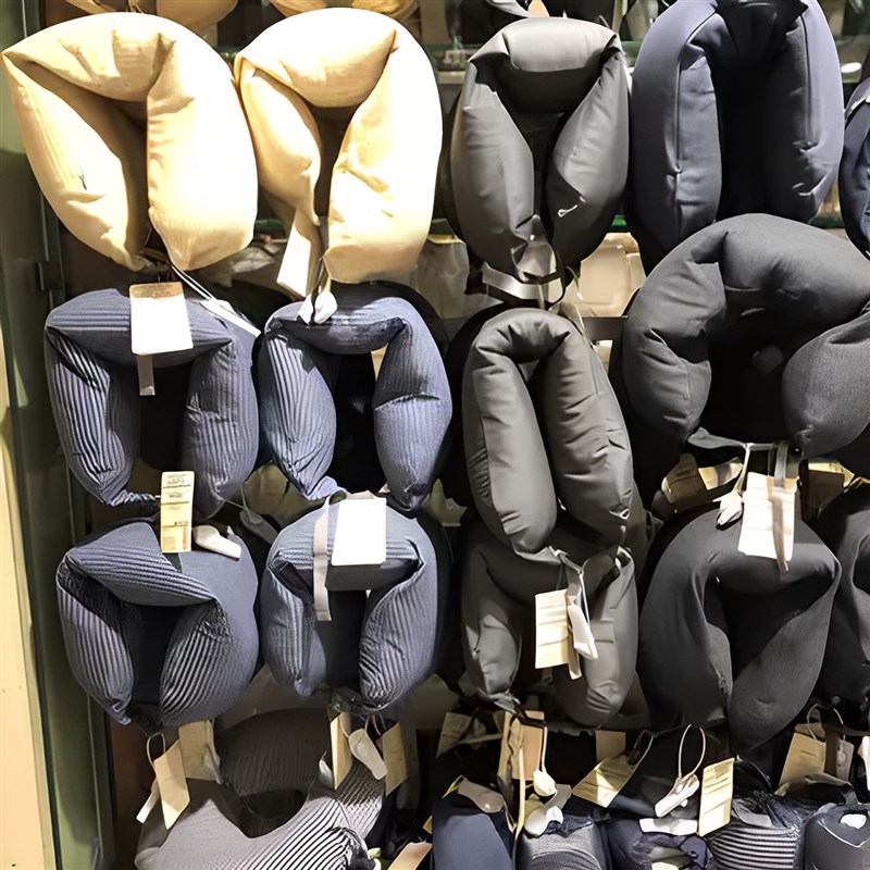 无印便携U型枕飞机旅行枕护颈枕颈椎枕头脖枕U形枕办公室午睡靠枕