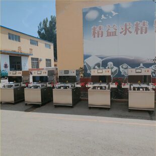 臭豆腐三明治柠檬鸡爪封盒包装 机 封口机优惠 气调包装 鲍鱼馅盒式