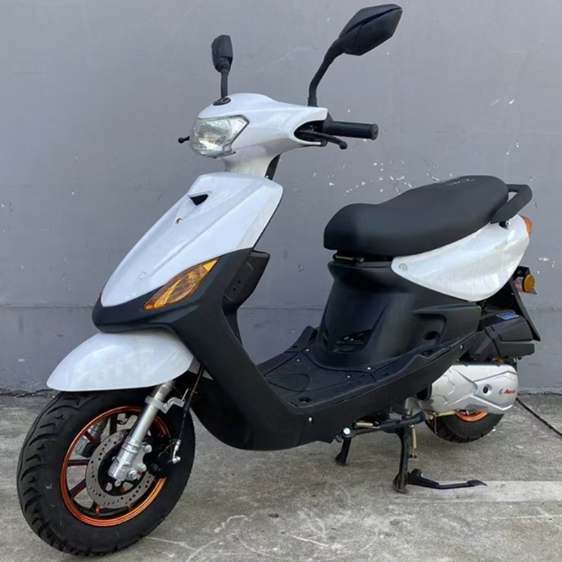 巧格二代燃油车踏板车125cc踏板摩托车男女代步车外卖整车可上牌