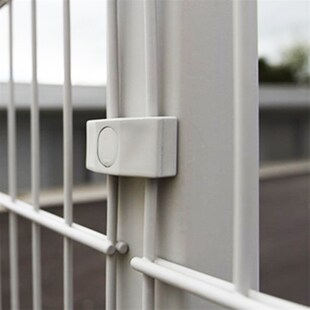 双加丝护栏网圈山围栏网高速公路浸塑铁丝养殖果园安防护栏网定制