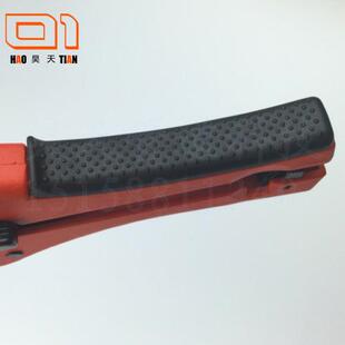 路缘石滑模成型机一次成型水泥路缘成型机自动找平路缘石滑模成