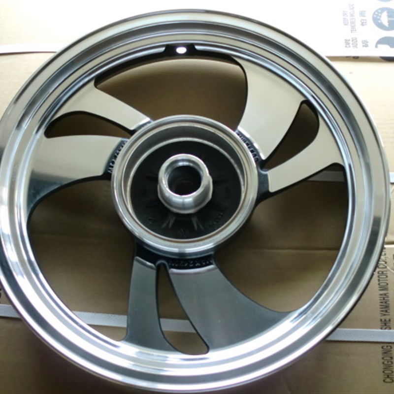 摩托车配件适用铃木太子悦酷GZ150-A后钢圈 后铝轮 后轮毂 后车轮