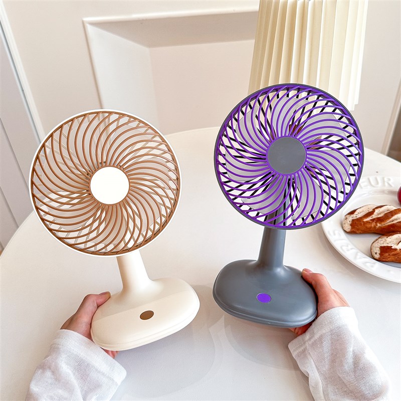 桌面小型台式电风扇超静音家用悬挂旋转摇头超长续航五档大风力