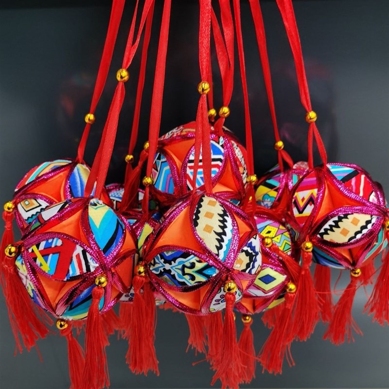 广西三月三壮族绣球特色手工民族工艺品6cm8cm10cm1W2cm成品绣球
