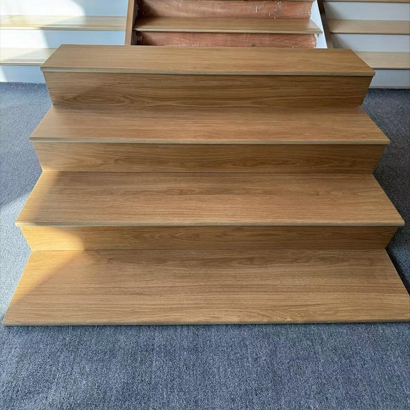 无防滑槽楼梯瓷砖i踏步砖加厚20mm仿古木纹梯级地砖别墅防滑台阶