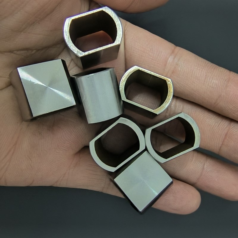 电机m16转m18轴套(304不锈钢)解决 16轴电机换18轴平叉松动问题