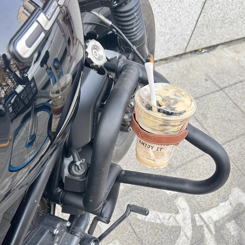 适用春风250 450CLC摩托车改装复古皮革咖啡奶茶水杯保险护杠支架