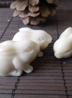 平安玉佳精雕兔子吊坠象玉兔手把件挂件小如意兔创意送礼果品果牙