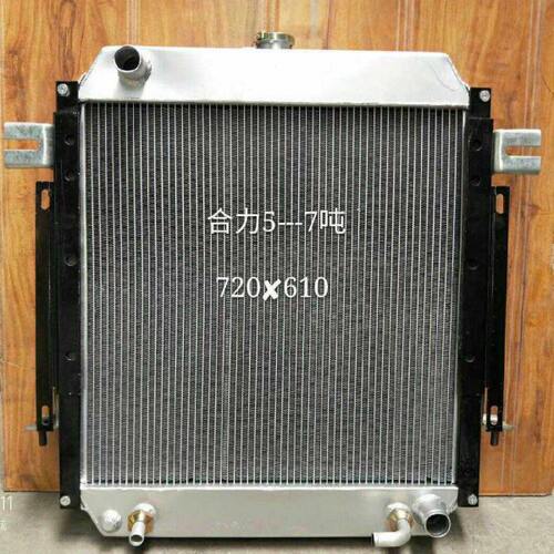 拒绝高温叉车水箱散热器合力567810吨杭叉台励福龙工现代大连江淮