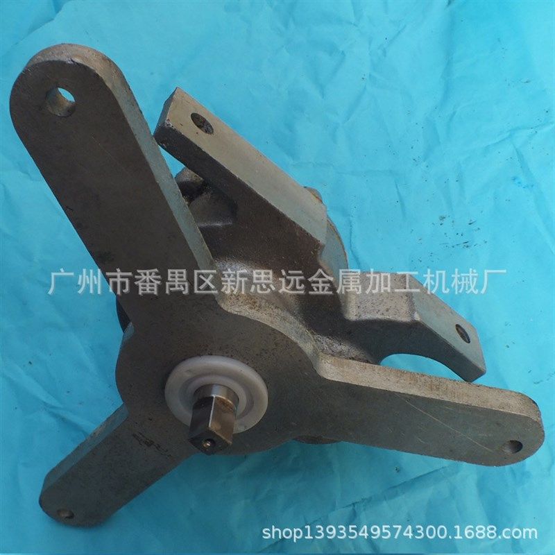 生产供应 冰淇淋配件减速机 机器 机多款机饮料生产设备