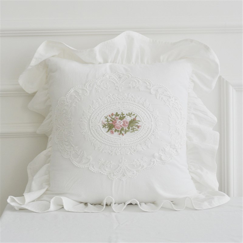 法式全棉抱枕简i约轻奢刺绣白色荷叶边客厅卧室靠枕沙发靠背家用