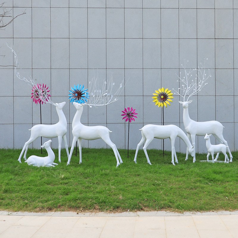 抽象梅花鹿摆件户外玻璃s钢现代白色小鹿雕塑园林景观花园庭院装