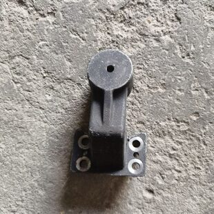 /鲁夏前焊沃4550华4山前/桥向臂4桥方配件40转泰拖拉机4向支臂中