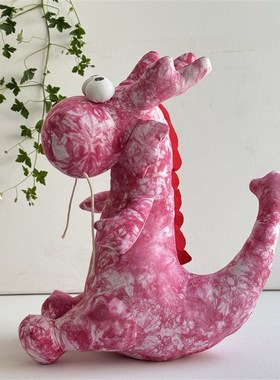 云南大理白族手工植物扎染龙蓝染布艺龙年M玩偶摆件家居装饰品布