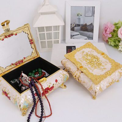 珠宝欧式高档盒子奢华手饰首饰盒收纳盒精致耳钉品小项链结婚戒指