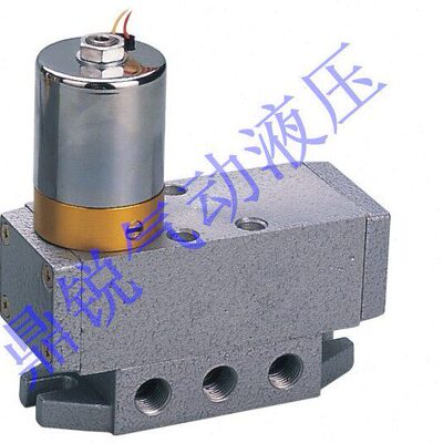 Q24D2H-6 Q24D2H-8 Q24D2H-10 Q24D2H-15 二位四通电磁阀