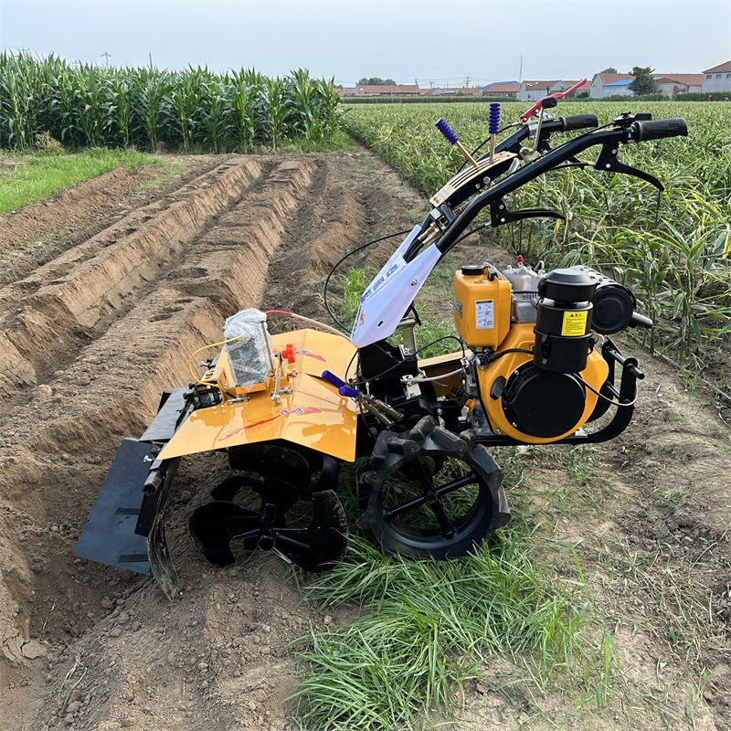 草莓起垄机四驱多功能旋耕开 沟起垄机农用小型柴油机械厂家