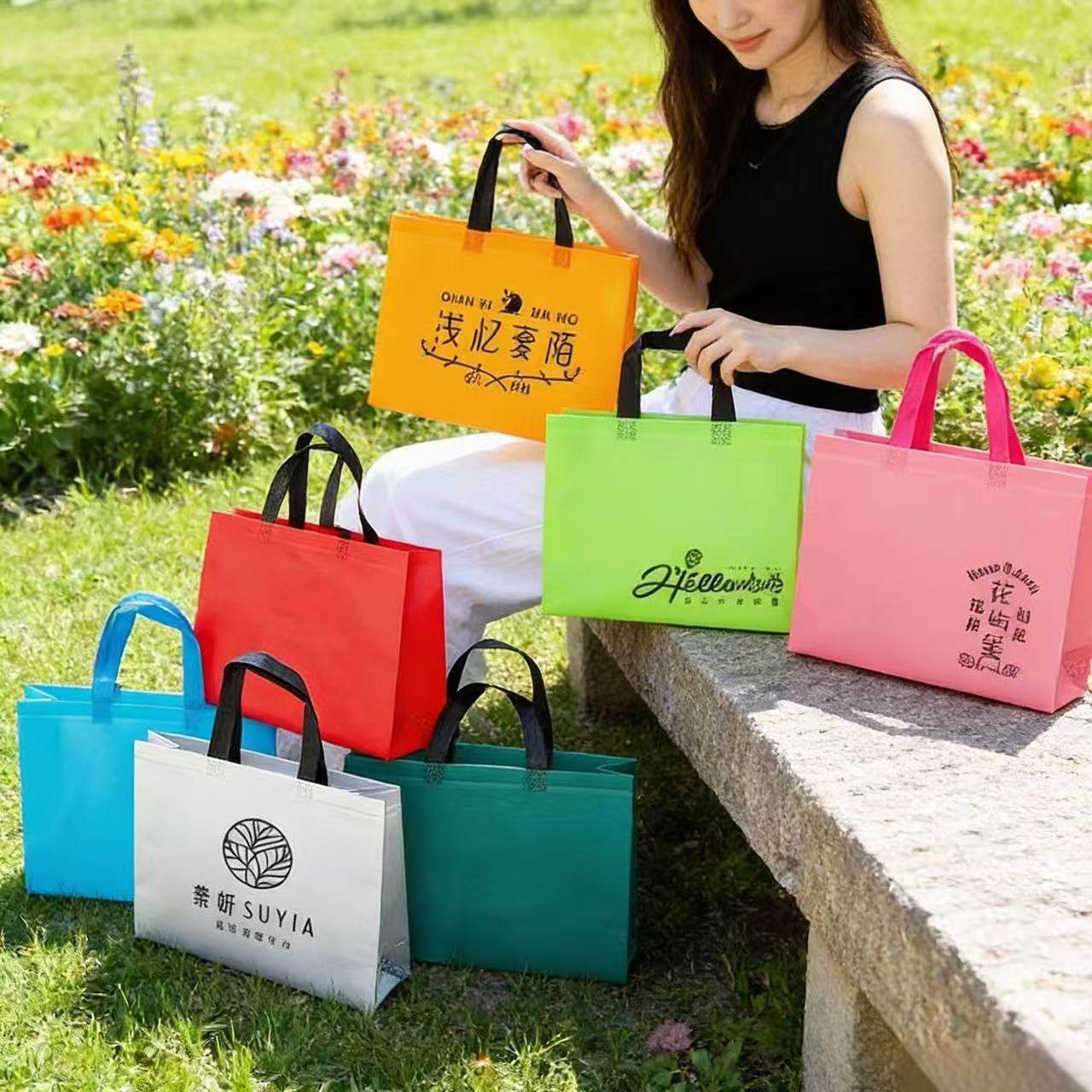 覆膜无纺布手提袋子定制服装店logo高档购物袋耐磨礼品袋免费设计