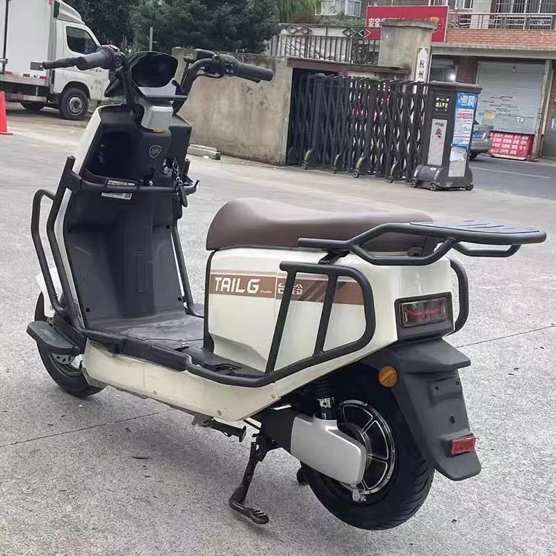 适配台铃25款银河EB专用护杠加粗加厚防撞保险杠尾架货物支架配件