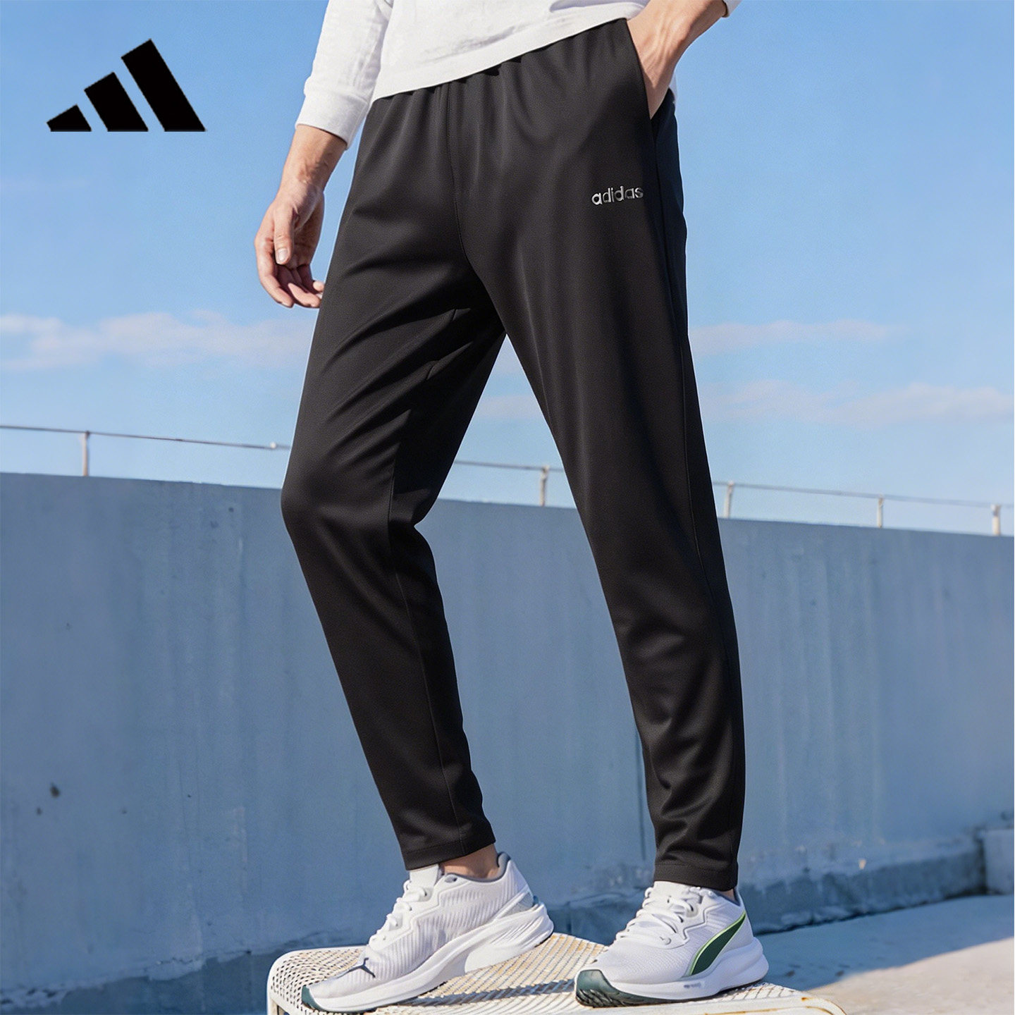 adidas阿迪达斯男冰丝裤夏季薄款休闲运动速干宽松直筒长裤KQ5308 - 实物图