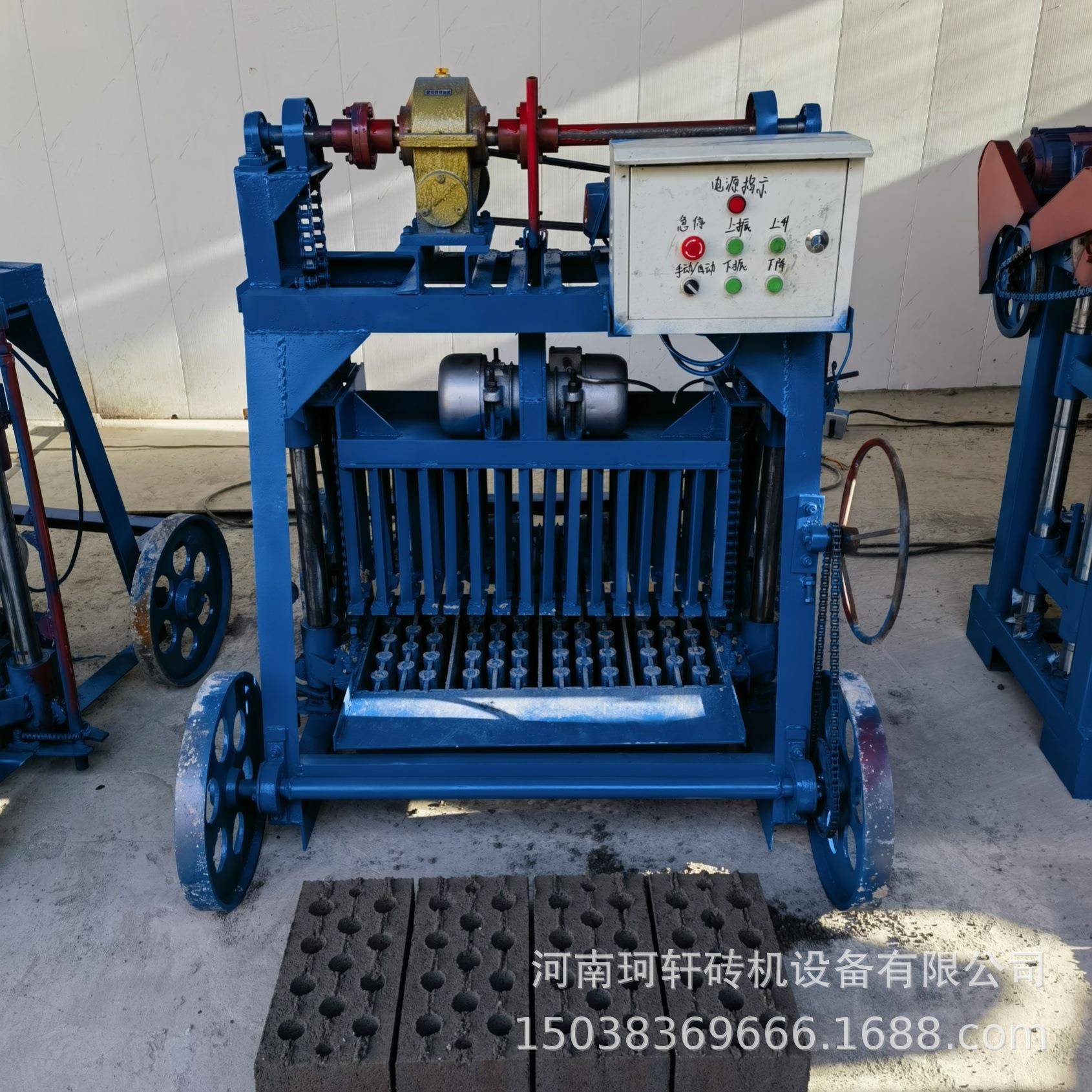 可移动式大轮混凝土制砖机多孔空心砖机多功能砖机可换模具