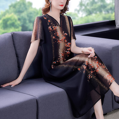 加肥加大码女装2023夏季新款高贵女装妈妈装连衣裙女大码大码女装