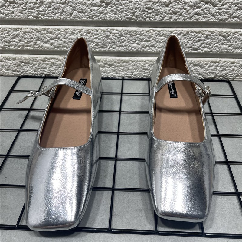 断码处理法式方头浅口单鞋女不累脚通勤软皮女鞋复古低跟玛丽珍鞋