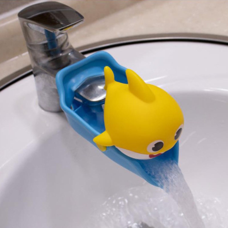 碰碰狐鲨鱼宝宝水龙头嘴延长器儿童洗手神器辅助延伸防溅头引水器