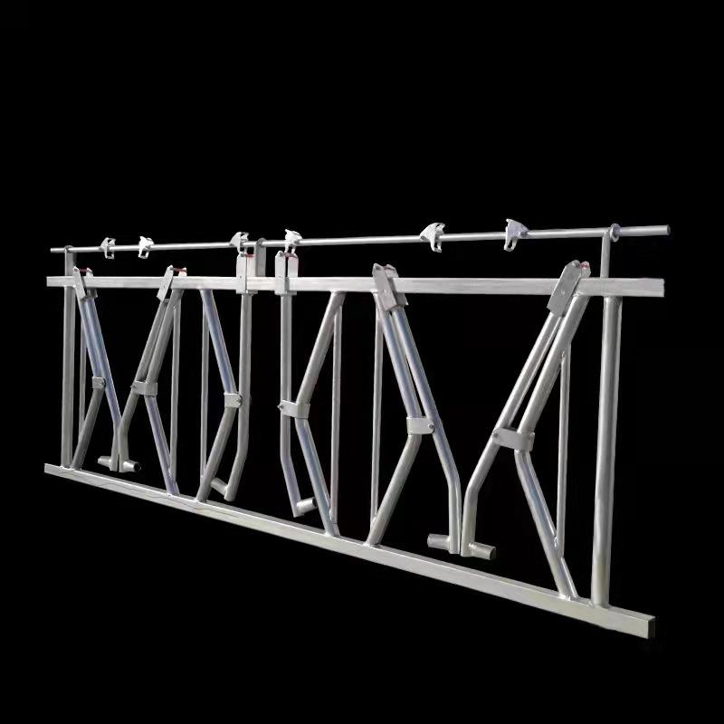 牛羊间距加厚型镀锌管栏位养牛养羊设备新型自锁式羊颈伽牛颈伽