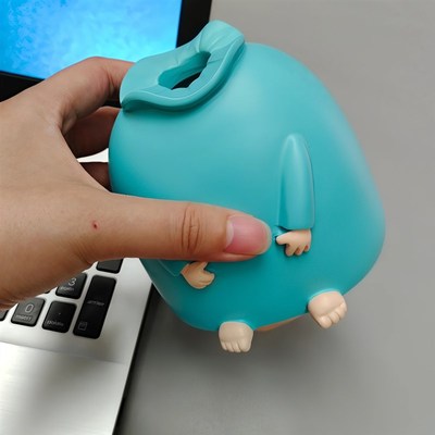 生日礼物蓝胖中指摆件稀奇古怪送礼物朋友同事搞笑沙雕好玩的东西