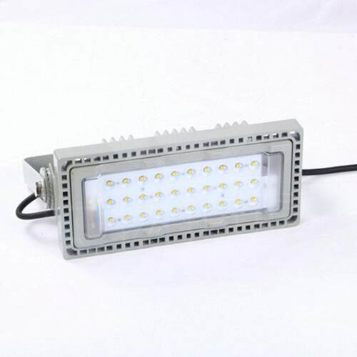 NTC9280-110W投光灯大功率公路隧道通道灯100W200W三防防眨泛光灯