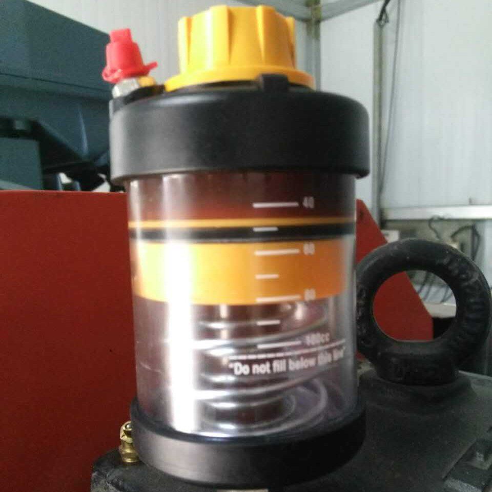KLT1500弹簧式自动加脂器小型黄油自动润滑装置