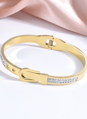 电商直播网红同款手镯镶钻弹簧不锈钢手环镀金女士皮带手饰