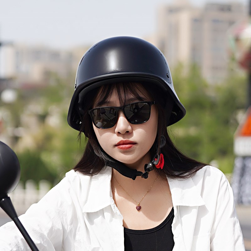 大兵头盔机车复古半盔摩托车踏板个性德式瓢盔太子巡航电动车男女