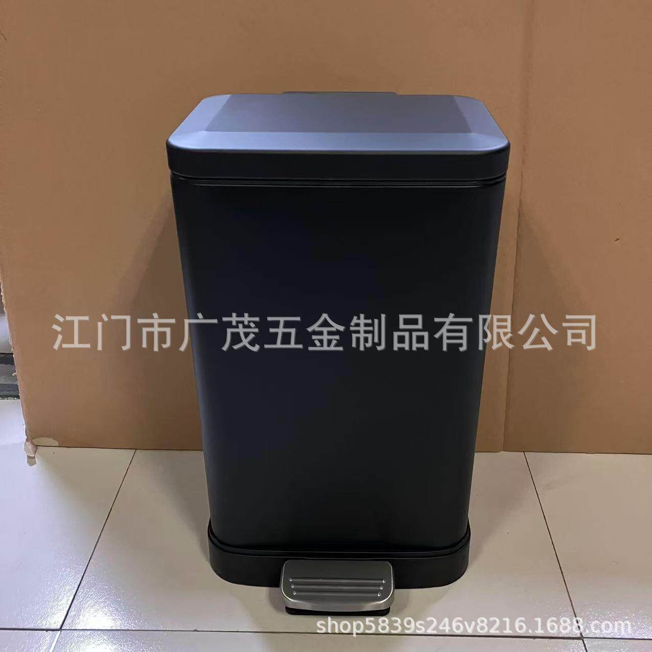 30L家用脚踏方形垃圾桶低音缓降方桶简约宿舍客厅卧室厨房跨境