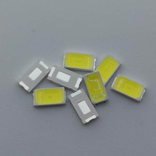 高亮度白光SMD5730贴片LED灯珠 超低价 65流明高亮正白