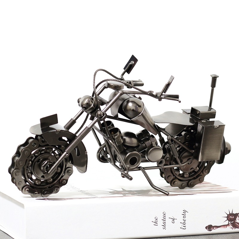 合金哈雷摩托车模型摆件工业风机车男生房间办公室装饰生日礼物男