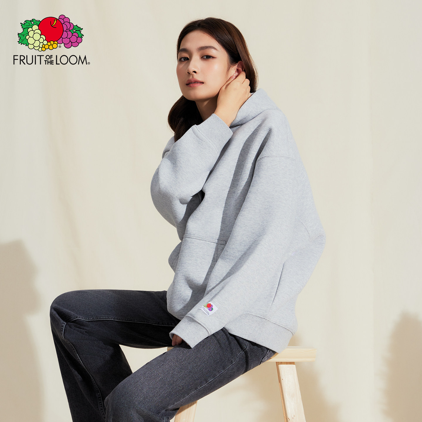 美国百年「鲜果布衣」2026春季新款休闲运动纯色男女连帽卫衣外套