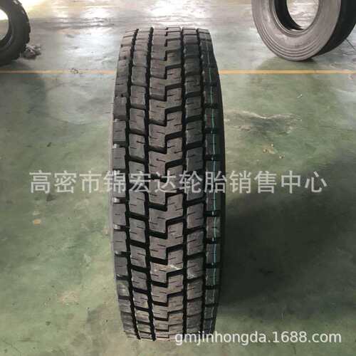 315/80R22.5-20PR真空钢丝胎子午线胎315/80r22.5矿花轮胎