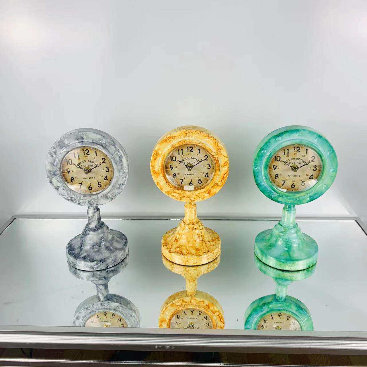 新款铁艺创意座钟现代简约客厅摆钟复古座钟书房卧室桌面装饰钟表