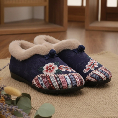 老北京布鞋女秋冬棉鞋妈妈鞋加厚民族风豆豆鞋绣花鞋中老年女鞋