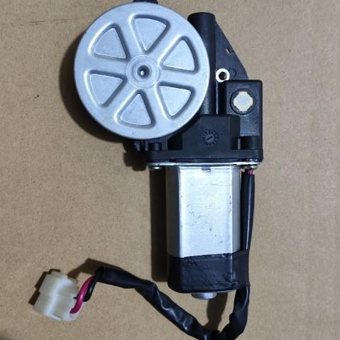 电动玻璃升降器电机汽车摇窗电机车窗马达三孔电机七齿八齿12V24V