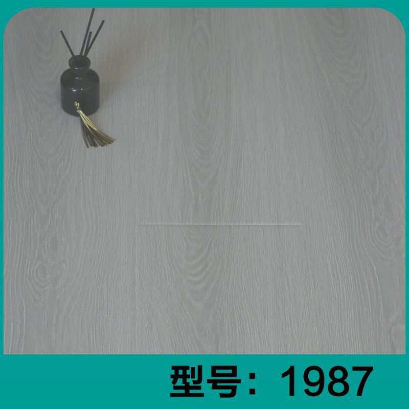 水洗基材厂家直销家用客厅卧室12MM厚中高密度强化复合木地板