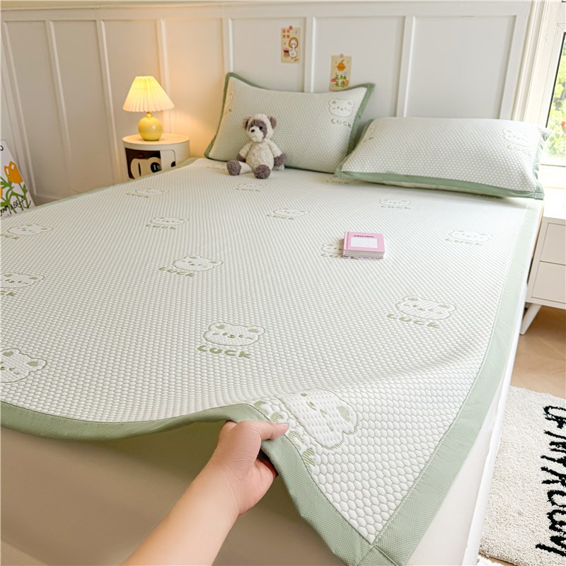 A类卡通小熊冰豆豆凉席夏季凉感冰丝席三件套2024新款可机洗空调3