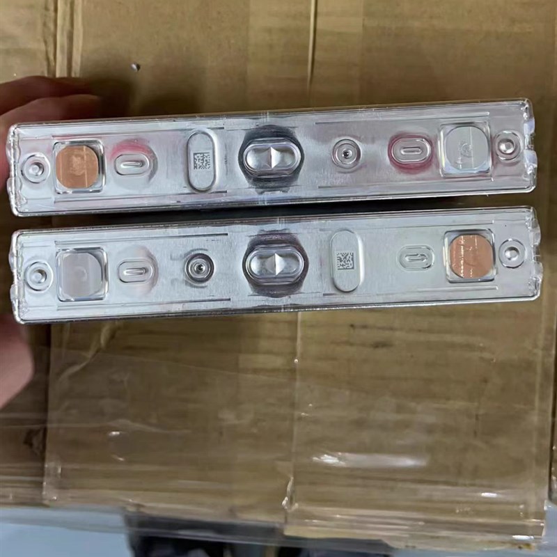 松下27A高倍率70C大容量三元锂12V24V电池组汽车货车应急启动电源